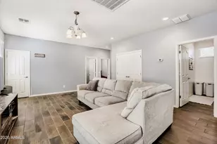 17471 N 91st Dr, Peoria, AZ 85382 - Photo 15