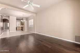 12815 N 19th St, Phoenix, AZ 85022 - Photo 7