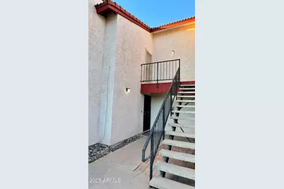 4211 E Palm Lane #Unit 202, Phoenix, AZ 85008 - Photo 1