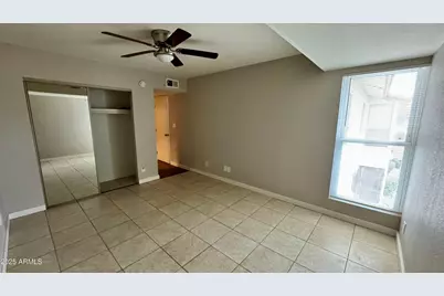 4211 E Palm Lane #Unit 202, Phoenix, AZ 85008 - Photo 13