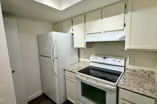 4211 E Palm Ln, Phoenix, AZ 85008 - Photo 5