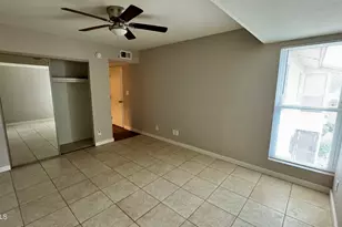 4211 E Palm Ln, Phoenix, AZ 85008 - Photo 13