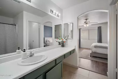 2027 E Cielo Grande Avenue, Phoenix, AZ 85024 - Photo 19