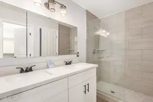 2201 E Montecito Ave, Phoenix, AZ 85016 - Photo 9