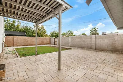 2201 E Montecito Avenue, Phoenix, AZ 85016 - Photo 15