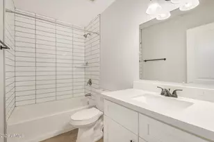 2201 E Montecito Ave, Phoenix, AZ 85016 - Photo 11