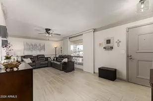 9227 W Meadow Hills Dr, Sun City, AZ 85351 - Photo 5