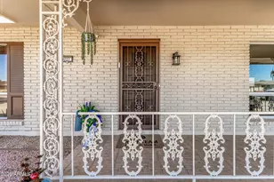 9227 W Meadow Hills Dr, Sun City, AZ 85351 - Photo 5