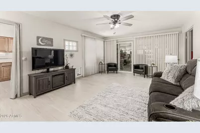 9227 W Meadow Hills Drive, Sun City, AZ 85351 - Photo 9