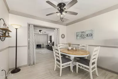 9227 W Meadow Hills Drive, Sun City, AZ 85351 - Photo 5