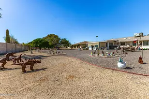 9227 W Meadow Hills Dr, Sun City, AZ 85351 - Photo 21