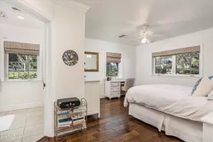 3915 N 54th Way, Phoenix, AZ 85018 - Photo 27