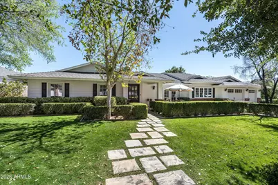 3915 N 54th Way, Phoenix, AZ 85018 - Photo 1