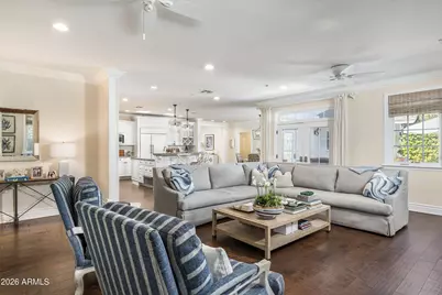 3915 N 54th Way, Phoenix, AZ 85018 - Photo 17