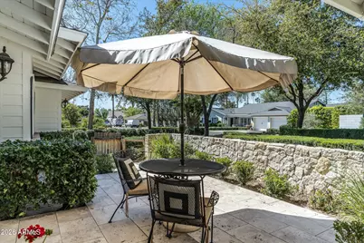 3915 N 54th Way, Phoenix, AZ 85018 - Photo 5