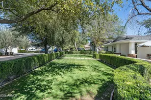 3915 N 54th Way, Phoenix, AZ 85018 - Photo 7