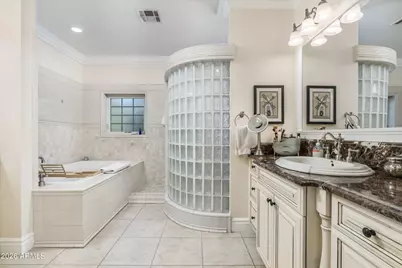 3915 N 54th Way, Phoenix, AZ 85018 - Photo 21