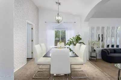 1913 W Aspen Avenue, Gilbert, AZ 85233 - Photo 9