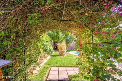 1913 W Aspen Avenue, Gilbert, AZ 85233 - Photo 37