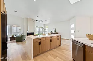 6432 E Paradise Ln, Scottsdale, AZ 85254 - Photo 11