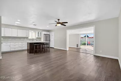 8725 E Jackrabbit Road, Scottsdale, AZ 85250 - Photo 15