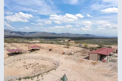 21800 W Hawkeye Road, Congress, AZ 85332 - Photo 9