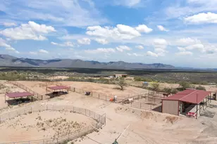 21800 W Hawkeye Rd, Congress, AZ 85332 - Photo 9