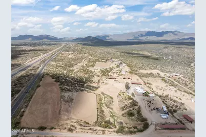 21800 W Hawkeye Road, Congress, AZ 85332 - Photo 5