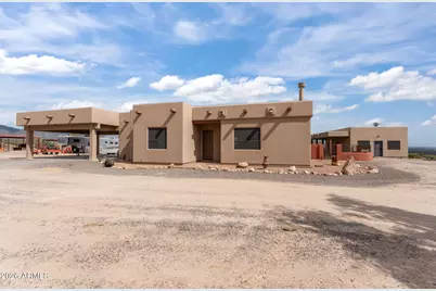 21800 W Hawkeye Road, Congress, AZ 85332 - Photo 23