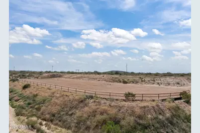 21800 W Hawkeye Road, Congress, AZ 85332 - Photo 11
