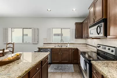 10830 W Jefferson Street, Avondale, AZ 85323 - Photo 13