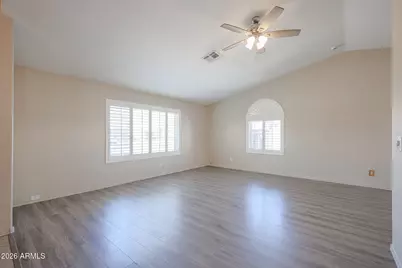 12759 N 86th Lane, Peoria, AZ 85381 - Photo 5