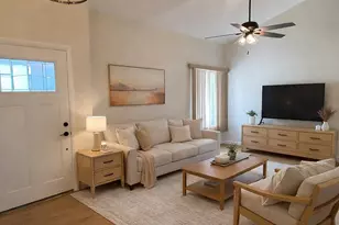 2416 W Caribbean Ln, Phoenix, AZ 85023 - Photo 3