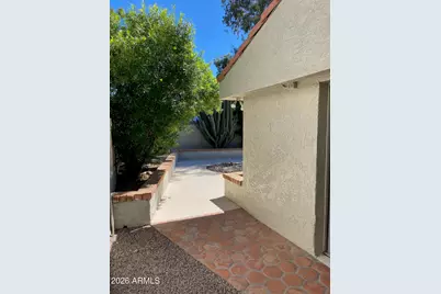 2416 W Caribbean Lane #1, Phoenix, AZ 85023 - Photo 17