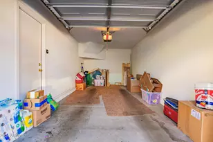 8117 W Groom Creek Rd, Phoenix, AZ 85043 - Photo 11