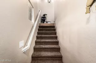 8117 W Groom Creek Rd, Phoenix, AZ 85043 - Photo 9