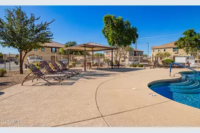 8117 W Groom Creek Road, Phoenix, AZ 85043 - Photo 33