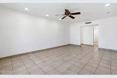 2503 S Jentilly Lane, Tempe, AZ 85282 - Photo 9