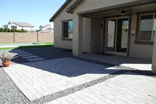 23644 S 209th Pl, Queen Creek, AZ 85142 - Photo 13