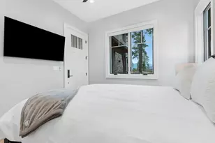 1717 E E Bent Tree Circle, Flagstaff, AZ 86005 - Photo 5