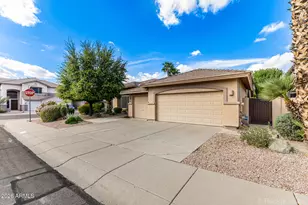 2486 W Shannon St, Chandler, AZ 85224 - Photo 3