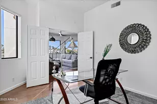 8270 N Hayden Rd, Scottsdale, AZ 85258 - Photo 27