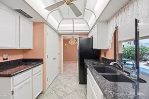 718 E Peoria Ave, Phoenix, AZ 85020 - Photo 17