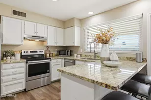 1527 W Alamo Dr, Chandler, AZ 85224 - Photo 9