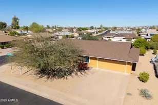 9732 W Stagecoach Ct, Sun City, AZ 85373 - Photo 5
