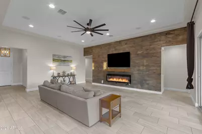 18315 W Verbena Drive, Goodyear, AZ 85338 - Photo 17