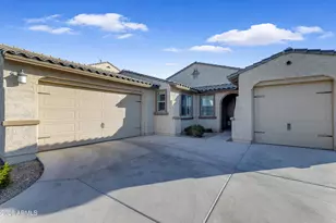 18315 W Verbena Dr, Goodyear, AZ 85338 - Photo 9