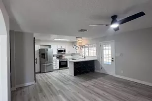 3008 W Angela Dr, Phoenix, AZ 85053 - Photo 5