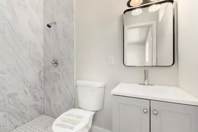 2606 N 50th Avenue, Phoenix, AZ 85035 - Photo 9