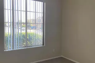 18472 N Salerno Dr, Maricopa, AZ 85138 - Photo 5